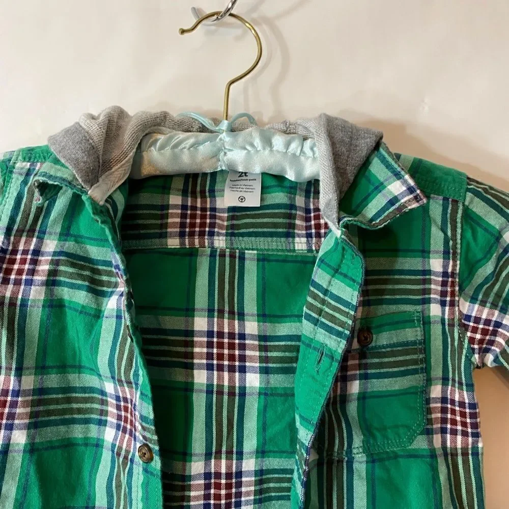 Carter’s Button Up Flannel Hoodie Shirt size 2T